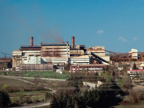  Да го држиш „ФЕНИ“ во кома чини 10.000 евра дневно! Зошто доверителите нема да дигнат раце?