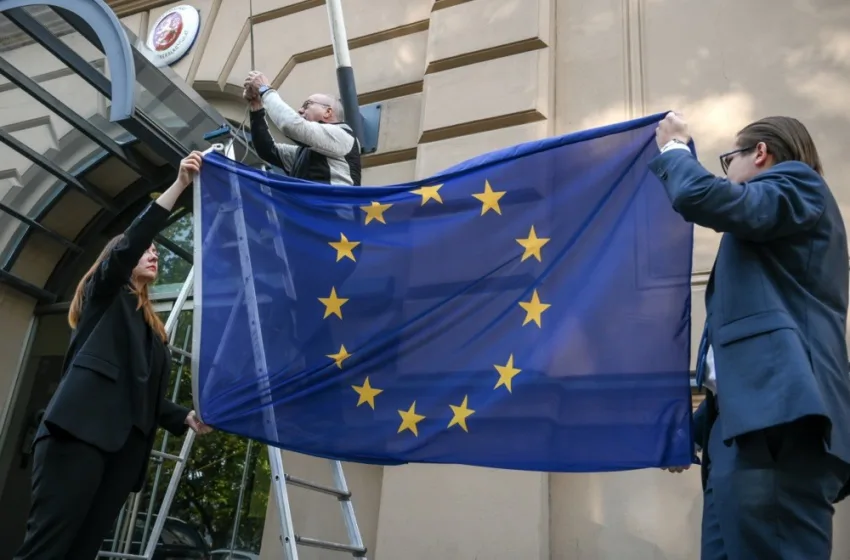  ДАЛИ ЕУ Е ПРЕД НОВА ДОЛЖНИЧКА КРИЗА? Расте задолженоста на земјите членки