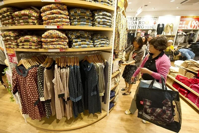  Модните брендови ќе го помагаат зголемувањето на минималната плата од 60 отсто во Бангладеш