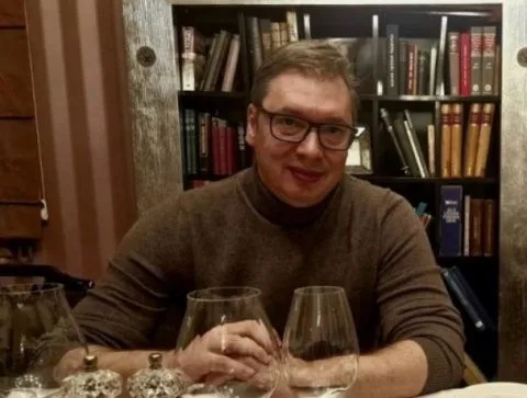 ВУЧИЌ ДО БУГАРИТЕ: Ни замеруваат што ние сме многу попопуларни од нив во Македонија