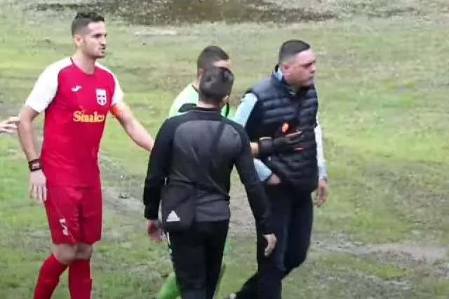 Поп ги осветил дресовите на Тиквеш пред мечот со Гостивар (ВИДЕО)