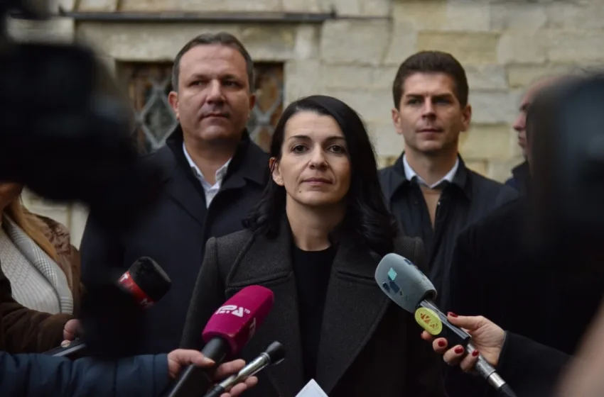  Спасовски, Николовски и Костадиновска-Стојчевска: Капиталните инвестиции на Владата и поддршката на проекти го подобруваат животот на граѓаните во битолскиот регион