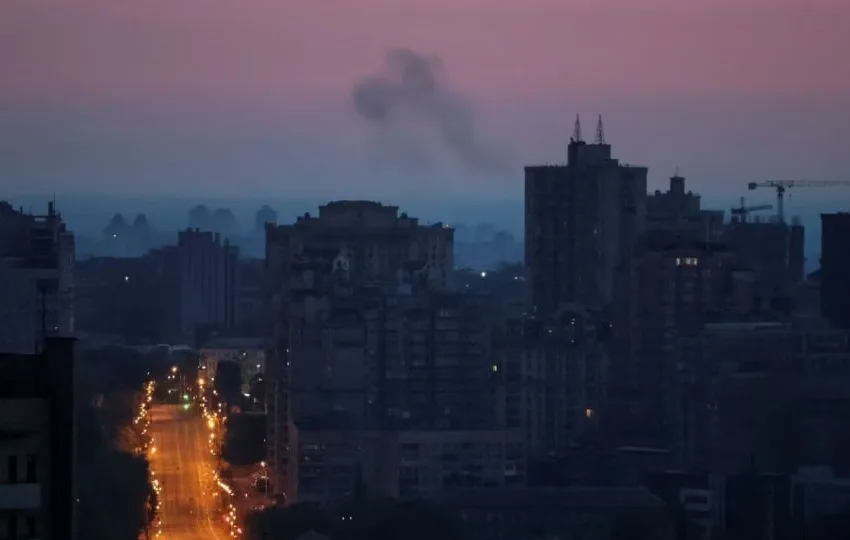  Русија го напаѓа Киев по воздушен пат