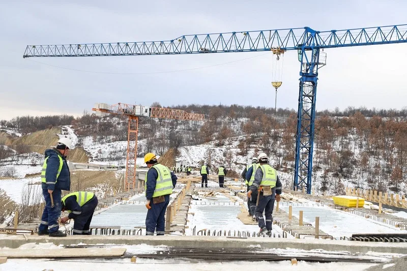  Работник повреден на изградба на патот Ранковце – Крива Паланка