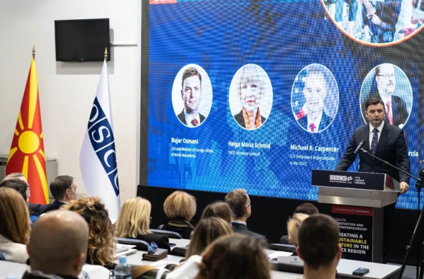  Османи на Младински форум: Решителноста на младите може да поттикне промени