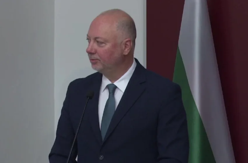  Желјасков: Веруваме дека ќе ги донесете уставните измени и уште оваа година ќе се радуваме на почетокот на преговорите со ЕУ