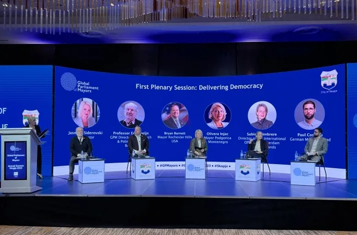 Над стотина градоначалници на Годишниот самит на Глобалниот парламент на градоначалници во Скопје