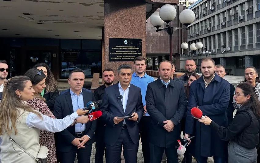  Албански опозициски фронт: Бескомпромисна поддршка за судиите во Врховниот суд, тие се под невиден притисок од ДУИ да го вратат Груевски