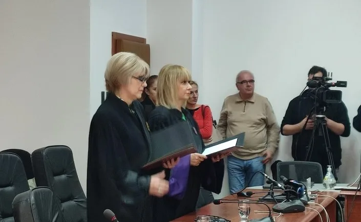 Судијките Мери Дика Георгиевска и Снежана Манев ги потпишаа свечените изјави во Судски совет