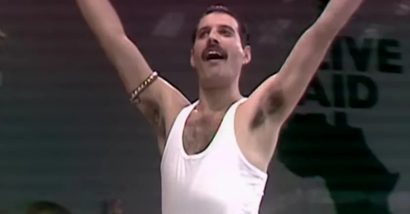  Тој беше најголемиот пејач досега, а неговата објава 48 часа пред смртта уништи многумина