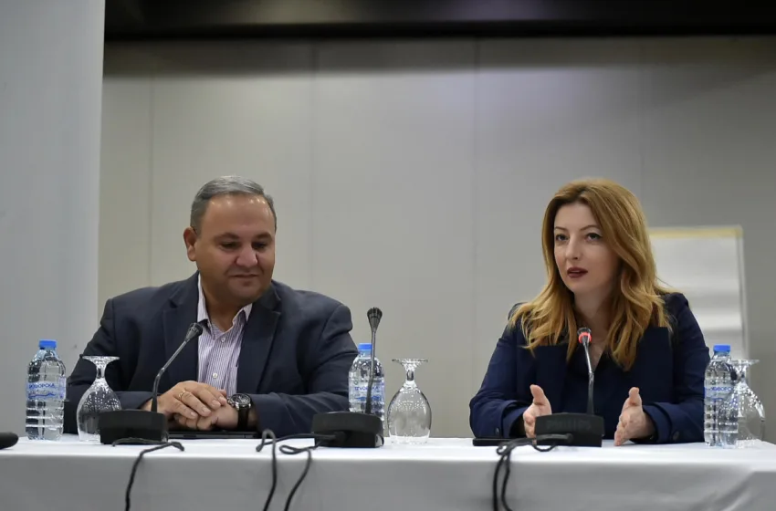  Средба меѓу Арсовска и амбасадорот на УНДП Григорјан: Заедничка реализација на проекти со фокус на заштитата на животна средина