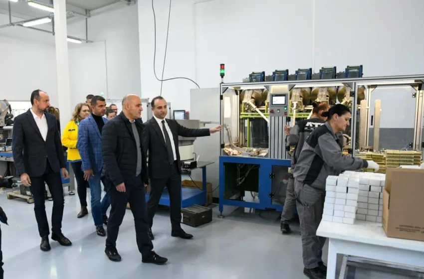  Ковачевски: Ја поддржуваме наменската индустрија, активно придонесуваме во колективниот систем за одбрана на НАТО