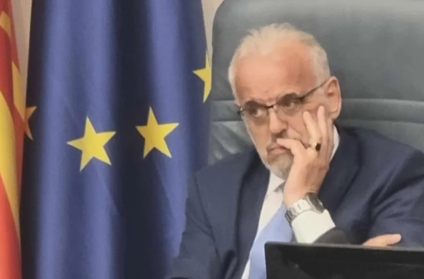  Европскиот Сојуз за Промена: ДУИ прво ги измами Албанците со Насер Зибери, а сега и по втор пат со Талат Џефери како техничко-административен премиер.