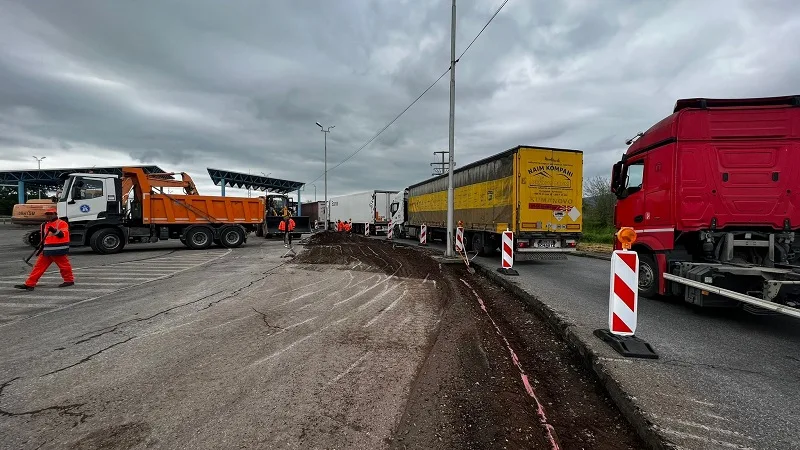 Во близина на село Табановце затекнати 13 мигранти од Сирија