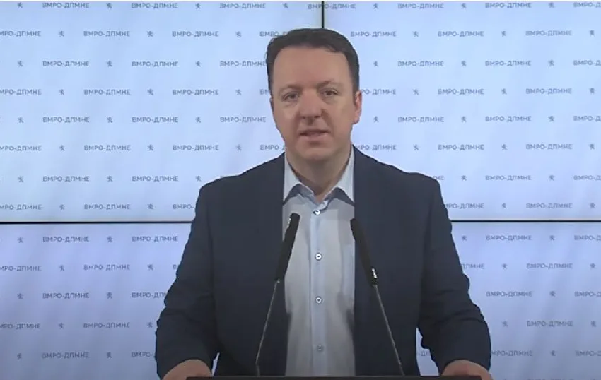  Николоски: Власта соочена со извесниот пораз на изборите се обидува да направи било какви манипулации, дури и за местото во ДИК кое припаѓа на опозицијата, и тоа не за да победат на избори, туку за да изманипулираат за некој пратеник плус
