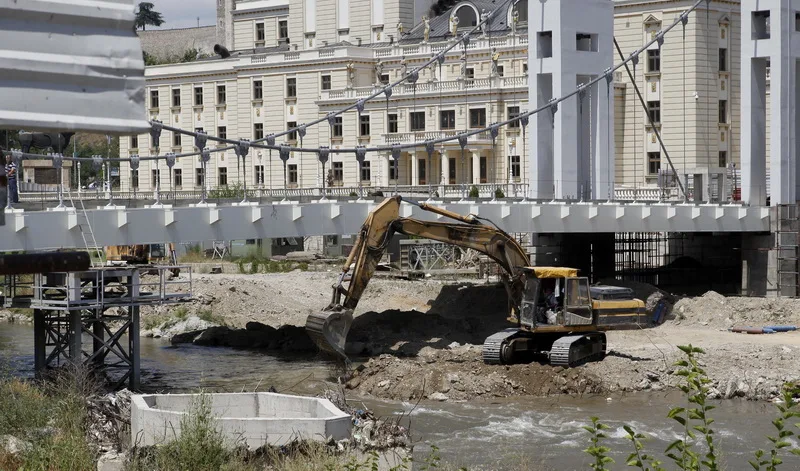  Кривични пријави за сите градежници откако багерист загина на градилиште во Центар