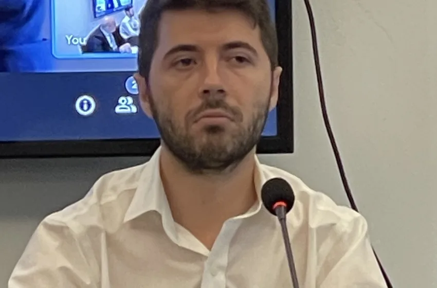  Приведен Дрин Ахмети, внук на Али Ахмети и сосопственик на „Соравија“