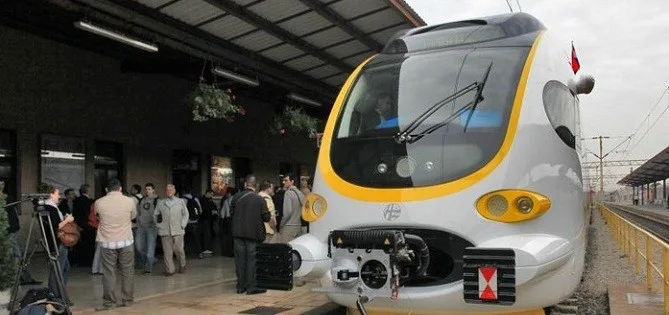 ПО ТРИ МЕСЕЦИ ОБНОВЕНА ЖЕЛЕЗНИЧКАТА ЛИНИЈА СОЛУН – АТИНА: Но, и понатаму има линии кои не се воспоставени