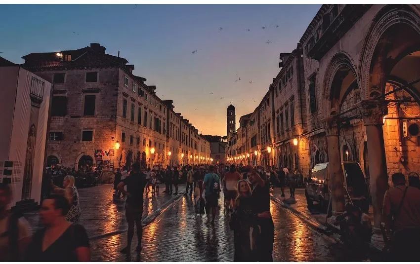  ДУБРОВНИЧКИОТ АЕРОДРОМ ГОДИНАВА ЌЕ БРОИ 2,4 МИЛИОНИ ПАТНИЦИ И 57 МИЛИОНИ ЕВРА ПРИХОД: Догодина очекуваат рекордна бројка