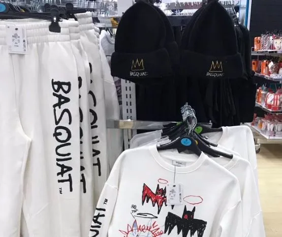  ТРГОВЦИТЕ НА ЗИМСКИ ПОПУСТ НЕ СМЕАТ ДА ПРОДАВААТ ЛЕТНА ГАРДЕРОБА: Закон кај соседите со точни правила