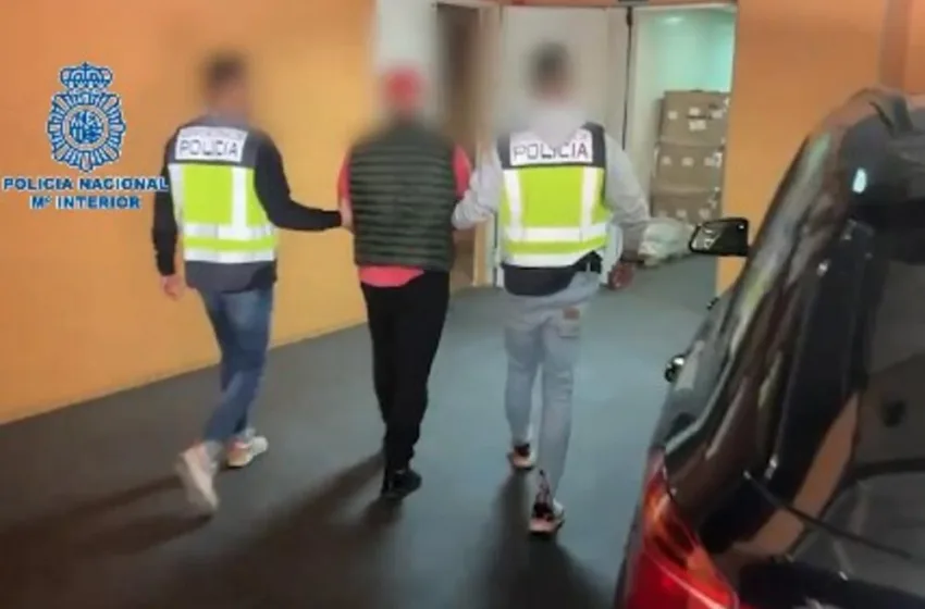 Водич на озогласената албанска банда уапсен по речиси 20 години бегство: Еден од најголемите криминалци во Европа конечно е ЗАД решетки!