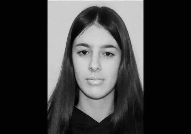 „Наставниците не умеат да ја решат оваа задача, Вања“: Училиштето се простува од својата ученичка
