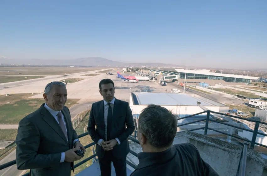  Бочварски во посета на М-НАВ и АЦВ: Македонското небо е отворено за сообраќај, институциите постигнуваат рекорди во број на превезени патници и број на летови