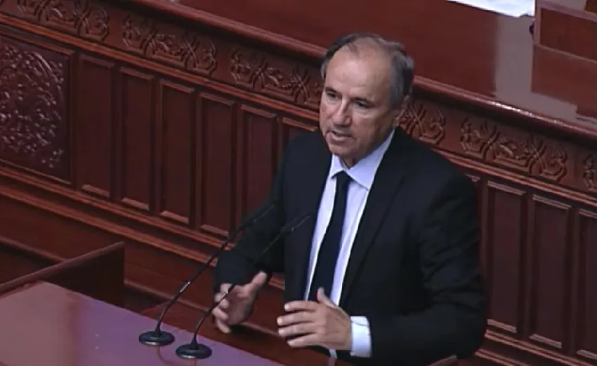  Демократски сојуз: СДСМ ги плаќа фактурите на ДУИ и Алијансата