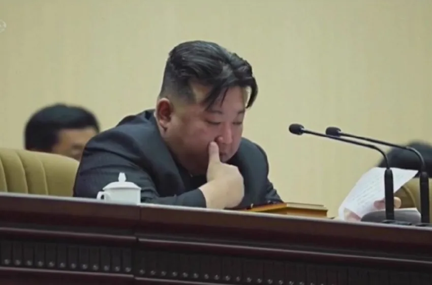  Ким Џонг-ун се расплака пред жени: „Тоа се однесува на сите нас“