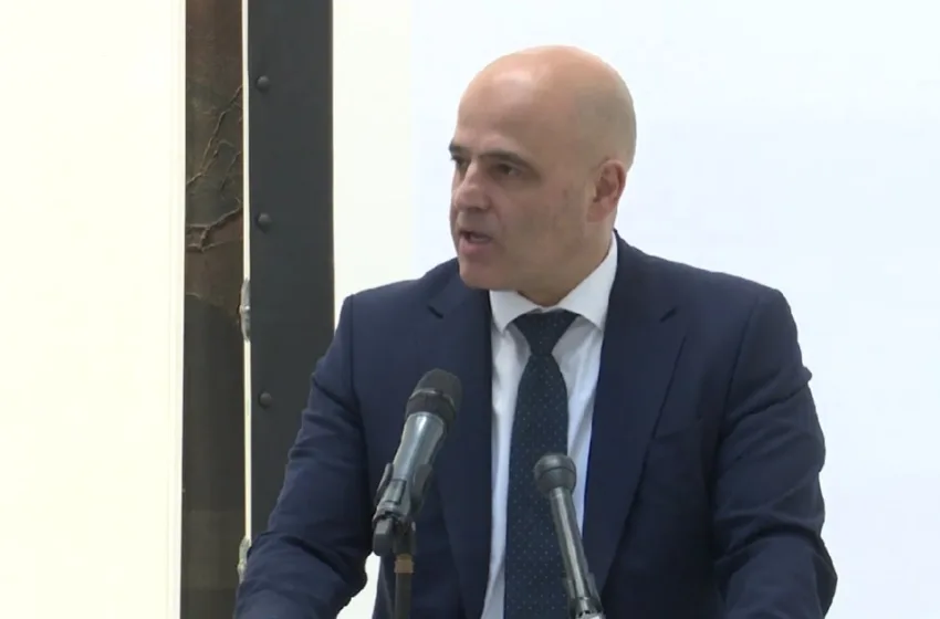  Ковачевски: Нашите инженери работат во Мекдоналс, партиите да ги усвојат уставните измени!