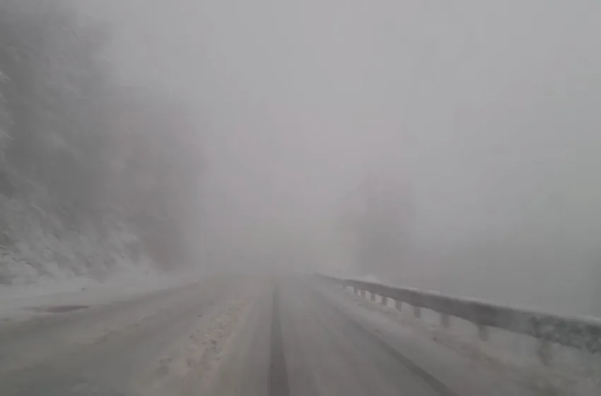  Забрана за движење на патниот правец Тетово – Попова Шапка важи само за автобуси и тешки товарни возила