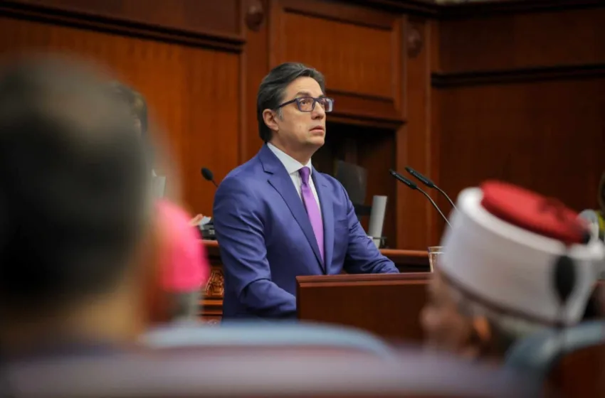  Честитка од претседателот Пендаровски по повод 21 декември: Турската заедница дава уникатен придонес кон изградбата и кон развојот на нашата заедничка македонска татковина