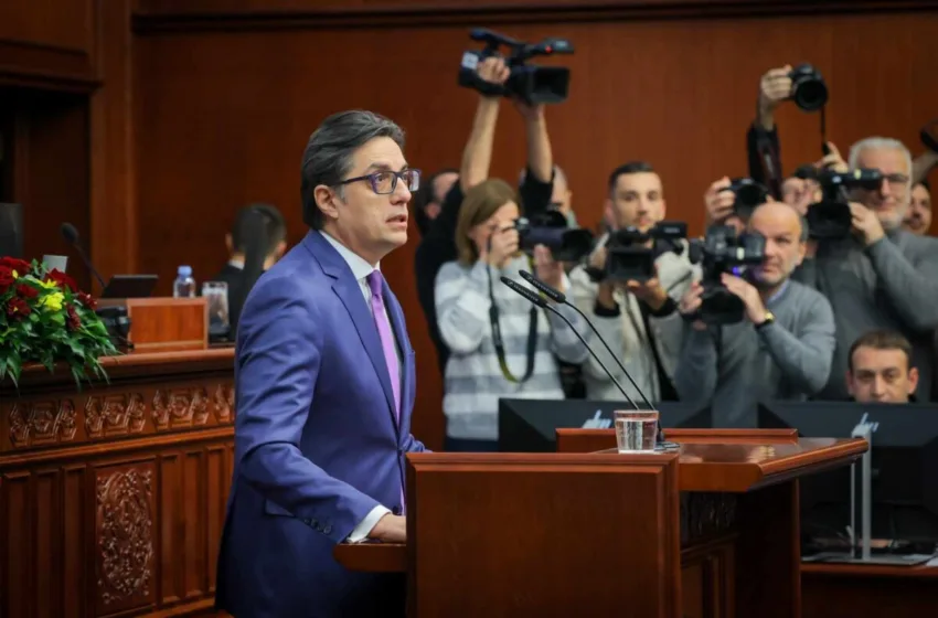 ВИДЕО ИНТЕГРАЛНО Годишното обраќање на претседателот во Собрание