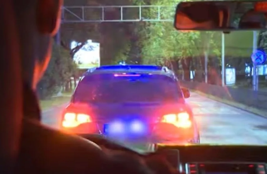 Уапсена 40 годишна жена вечерва во Скопје, имало потерница и треба да оди во затвор оти лажно се претставувала како службено лице