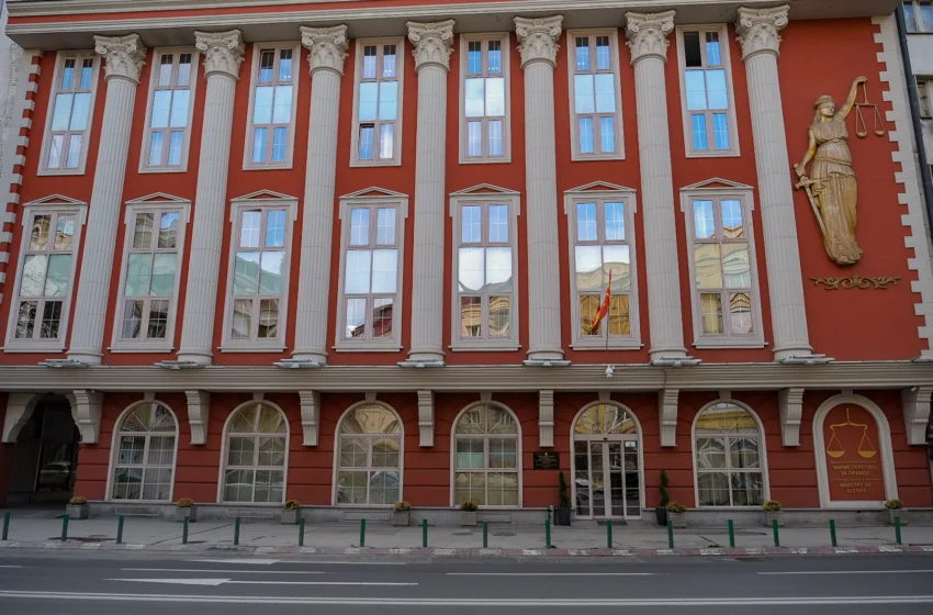  МП: Настанатата ситуација со полагањето на квалификациониот испит е пролонгирана заради објективни причини