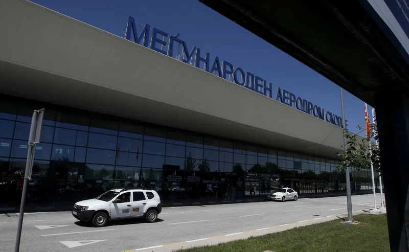  Жена нападната на Меѓународниот аеродром во Скопје