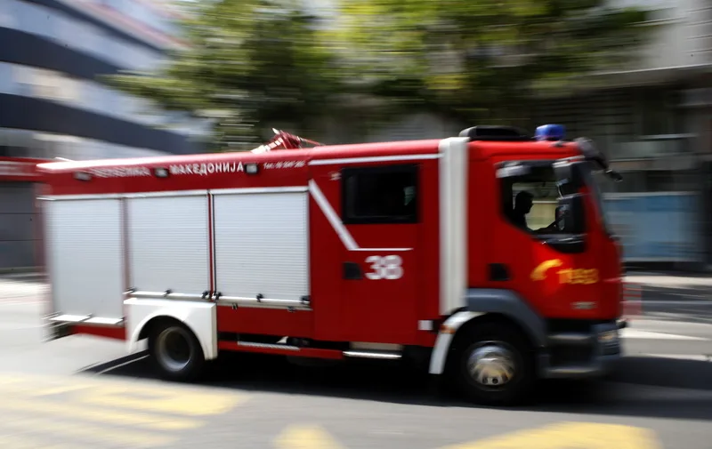  Повторно пожар во Аеродром, една жена вдишала чад