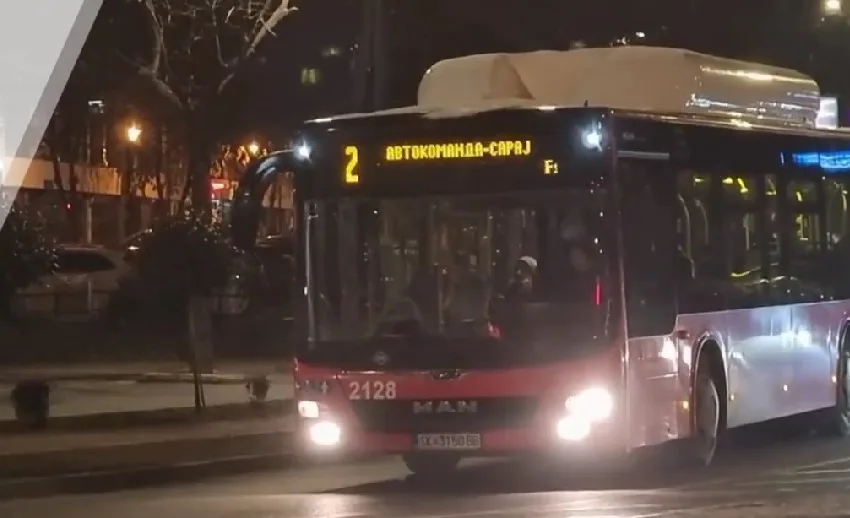 ВИДЕО: Скопје почна да се движи, автобусите на ЈСП се вратија на улиците