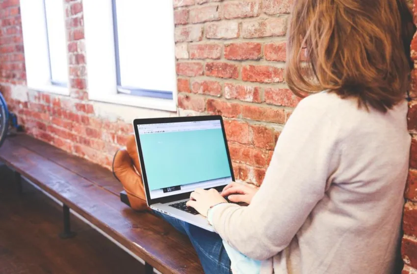  Министерката налути студент од Осло: Отиде да ја провери нејзината работа и откри плагијат