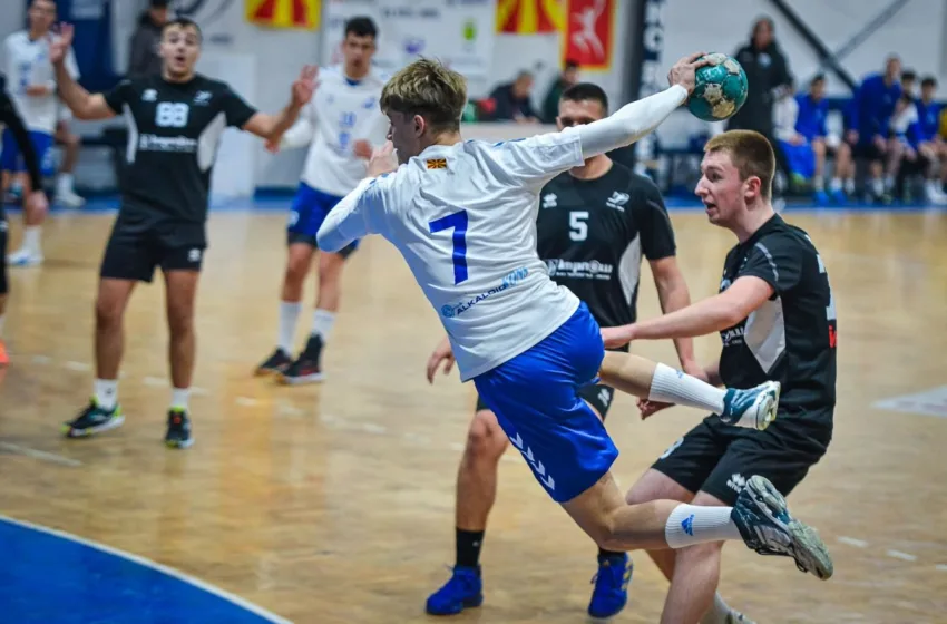  Со колку пари се игра врвен ракомет во Македонија и кои три клуба во репрезентација дадоа 17 ракометари?