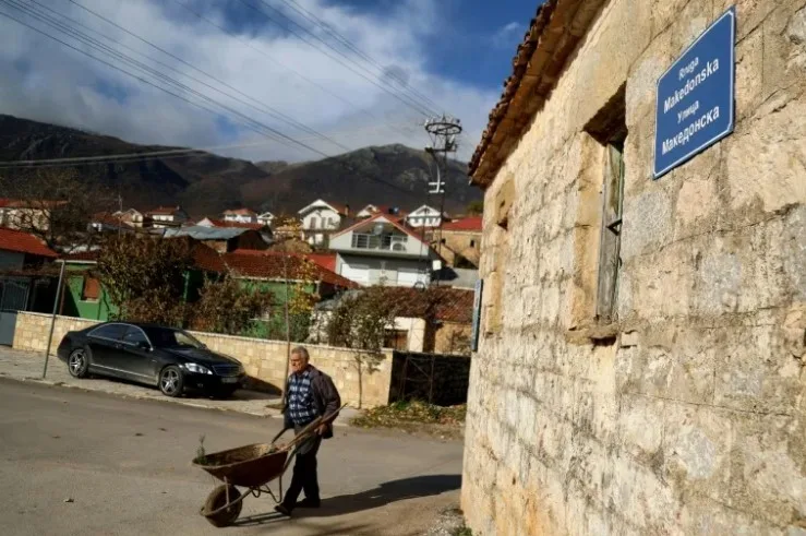  ФРАНС ПРЕС: Македонија и Бугарија се борат за албански села