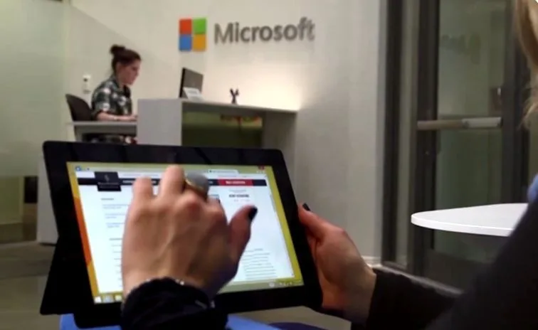  ИСТОРИСКА ПРЕСВРТНИЦА – АКЦИИТЕ ИМ ПОРАСНАА ЗА 7 ОТСТО: Мајкрософт стана втората најбогата компанија во светот