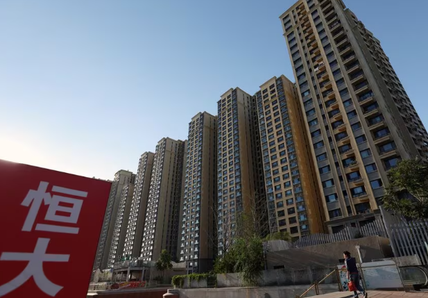  Кинескиот гигант за недвижности „Евергранде Груп“ оди во ликвидација, должи 300 милијарди долари!