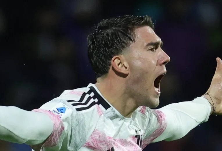  Влаховиќ е херој на Јувентус – во 91. минута ја реши Салернитана (ВИДЕО)