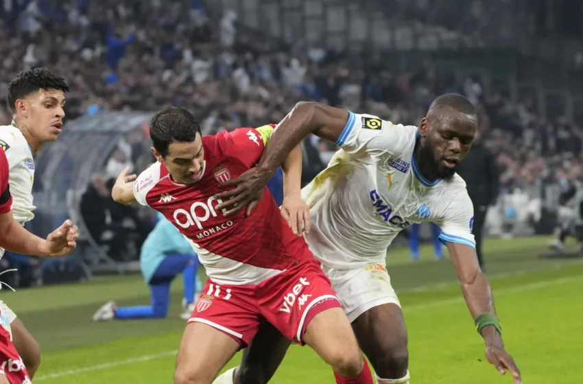 Монако со два црвени картони до бод против Марсеј