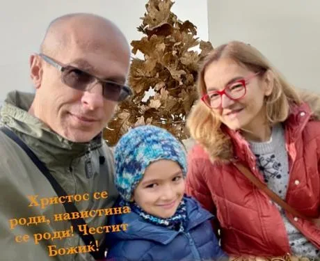 ПОСЛЕ ТРИ ГОДИНИ: Јанкулоска слави Божиќ со семејството