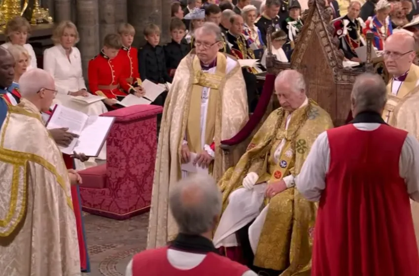 Британскиот крал Чарлс III оди на операција на простата следната недела