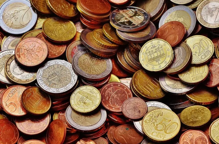 Франција мора да стопи милиони нови монети бидејќи не ги исполни строгите европски регулативи