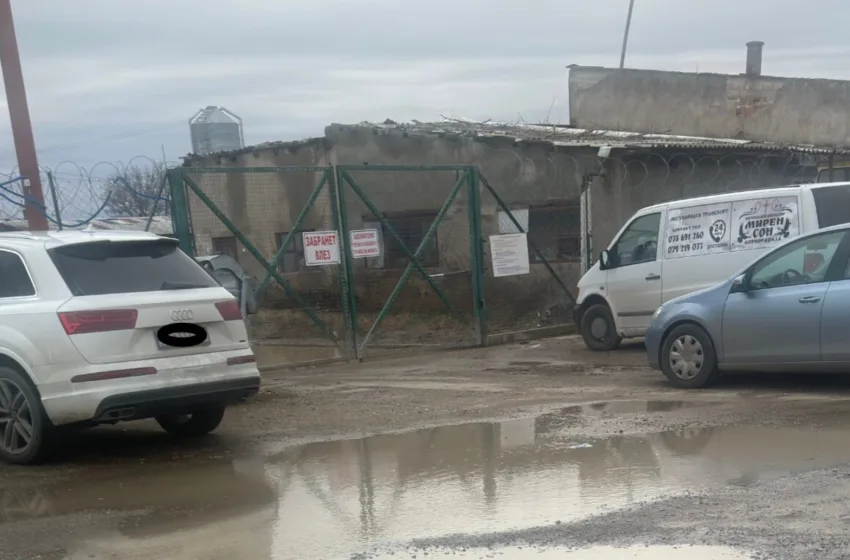 ФОТО Еден работник почина, а вториот се бори за живот, откако се затруле во свињарска фарма во светниколско Амзабегово