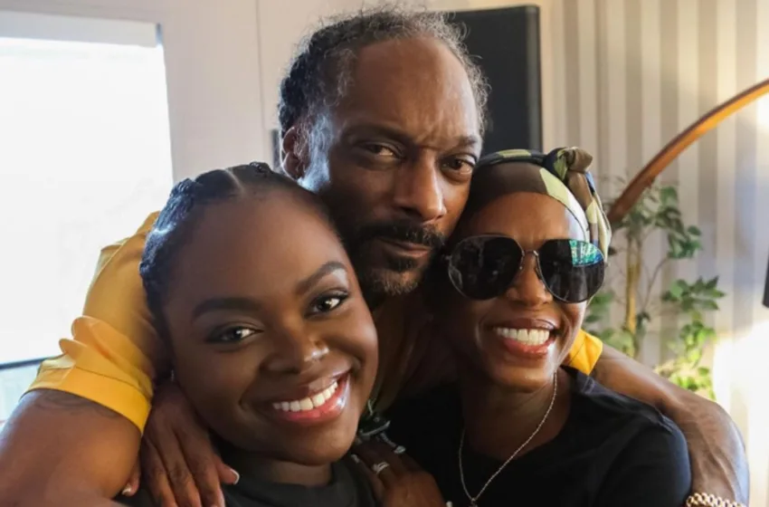  24-годишната ќерка на Снуп Дог доживеа мозочен удар: „Што направив за да го заслужам ова?